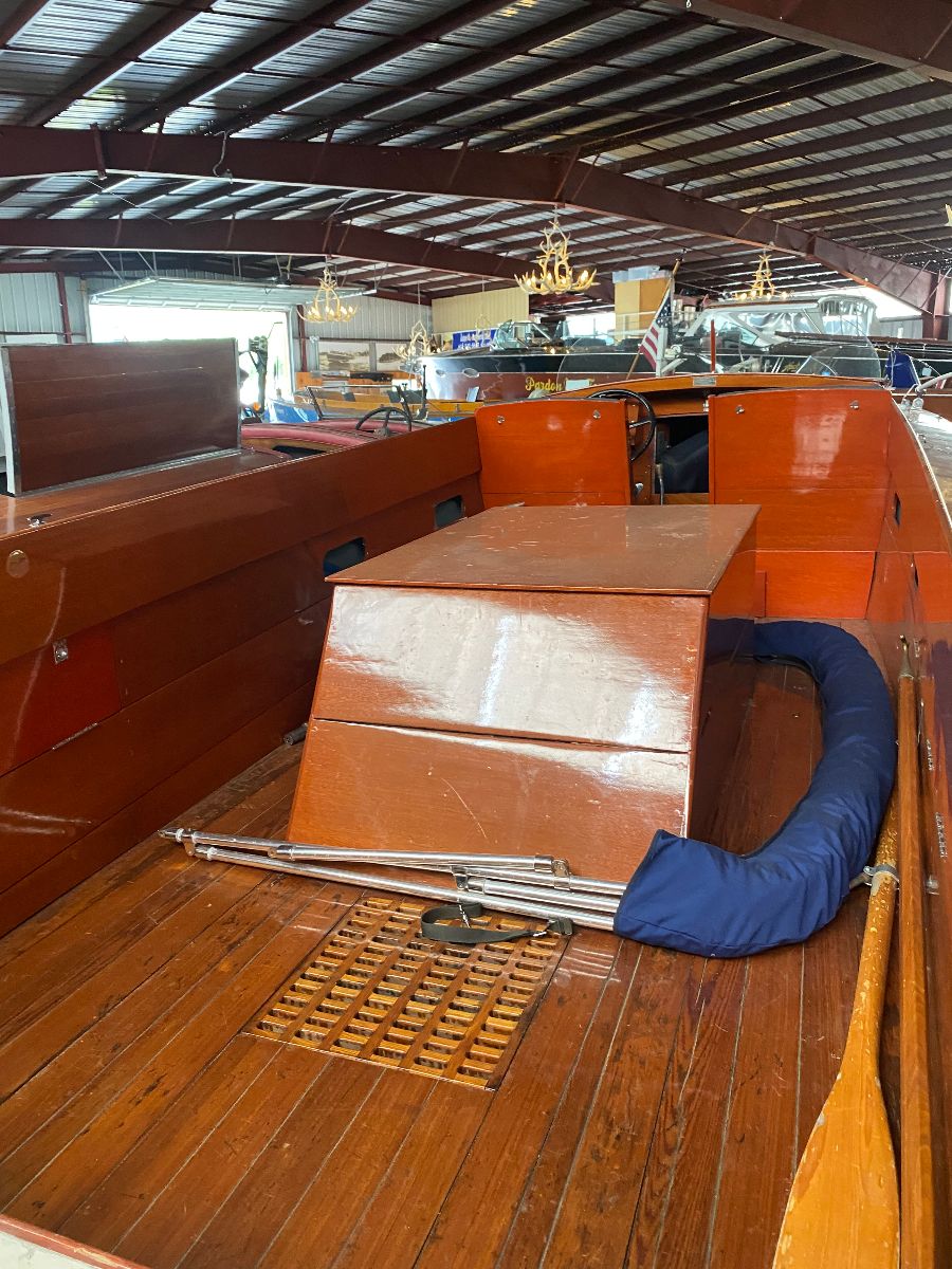 1929 Fitz & Lee 26' Utility - image 3