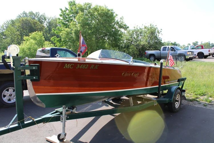 1932 Chris Craft Runabout Runabouts - 18.0ft Inboard in Charlevoix, MI