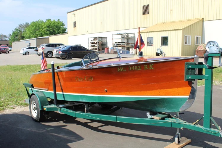 1932 Chris Craft Runabout - image 7