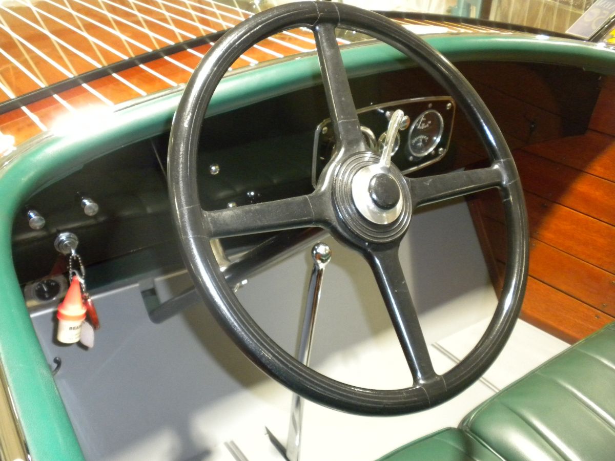 1934 Hacker Utility - image 5