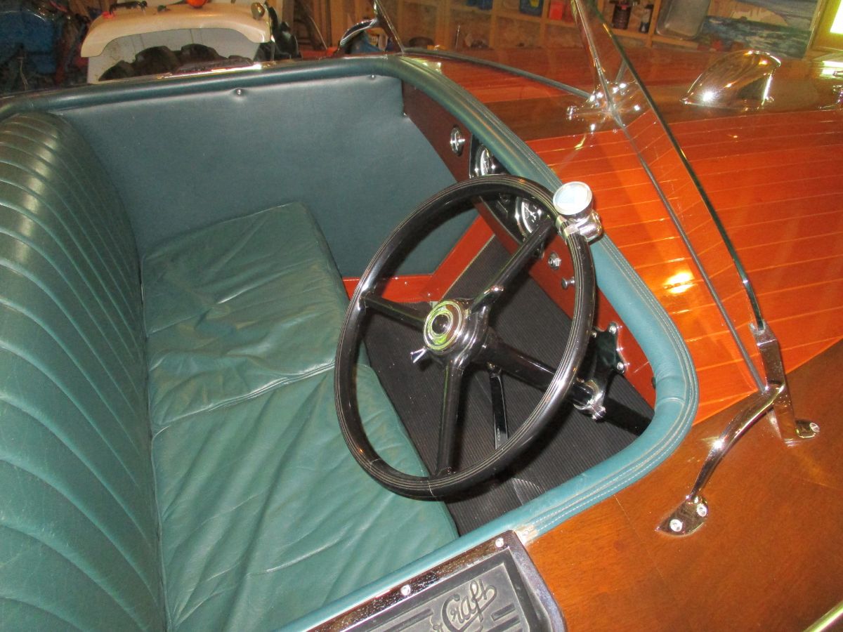 1935 Hacker Runabout Runabouts - 19.0ft inboard in MIlton , NH