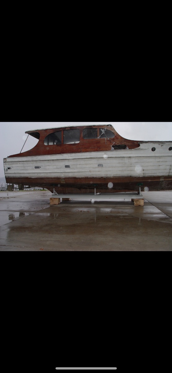 1938 Chris Craft Cruiser - image 5