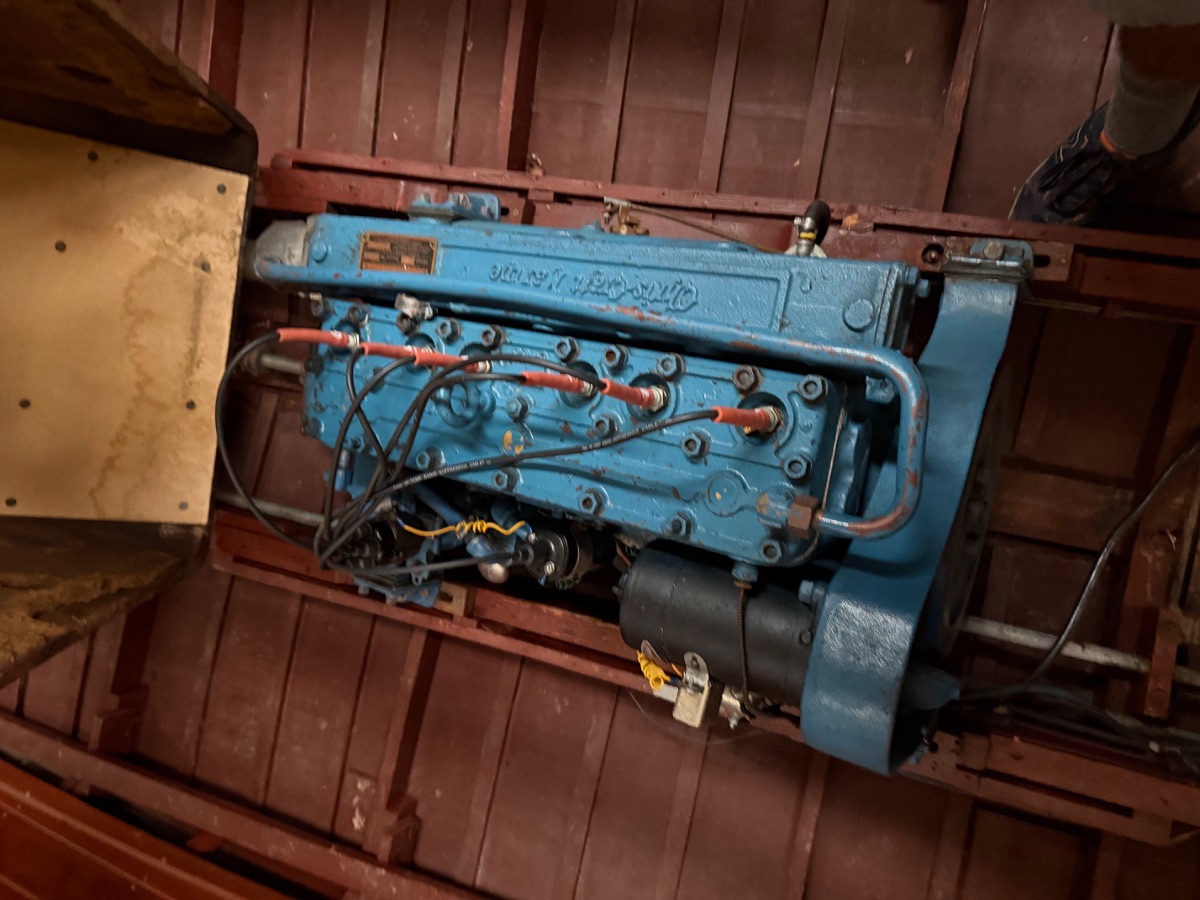 1940 Chris Craft U 22 Deluxe Utility - image 9