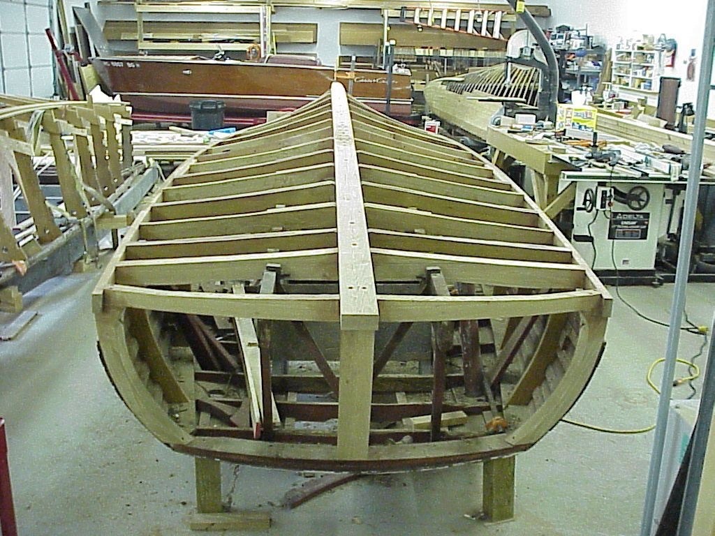 1941 Chris Craft 17' Barrel Back - image 5