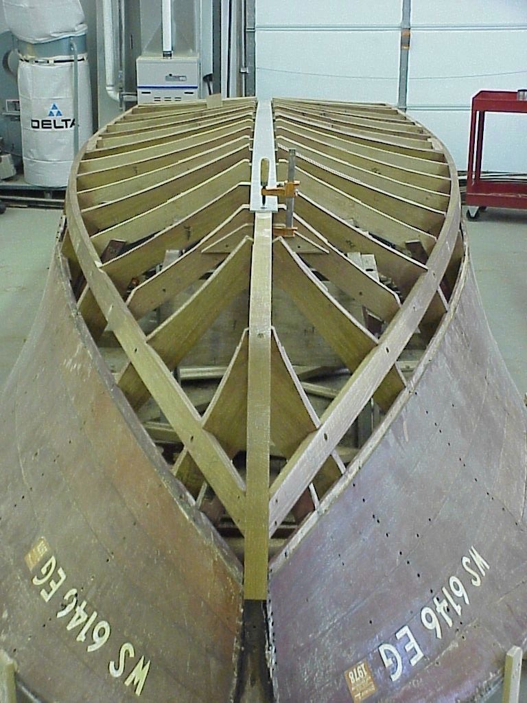 1941 Chris Craft 17' Barrel Back - image 3