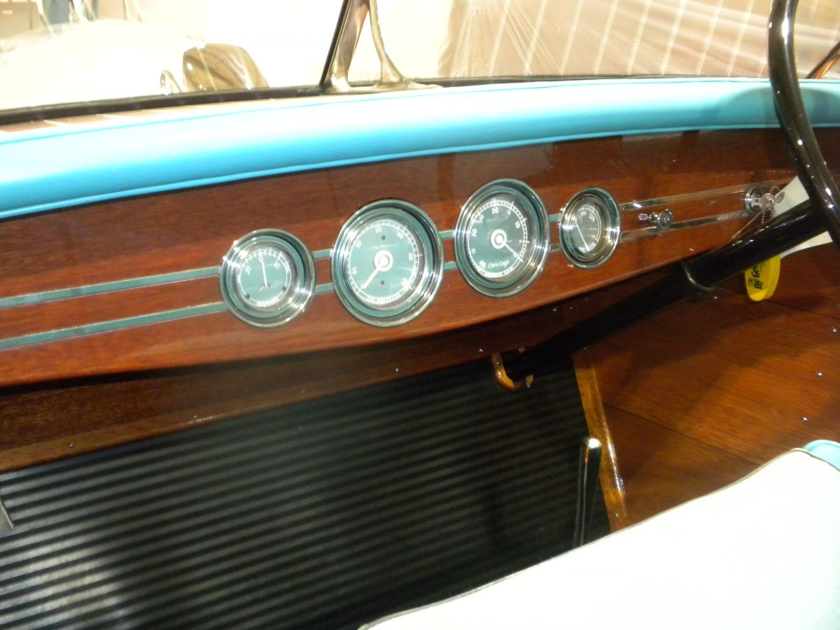 1941 Chris Craft Barrel Back - image 3