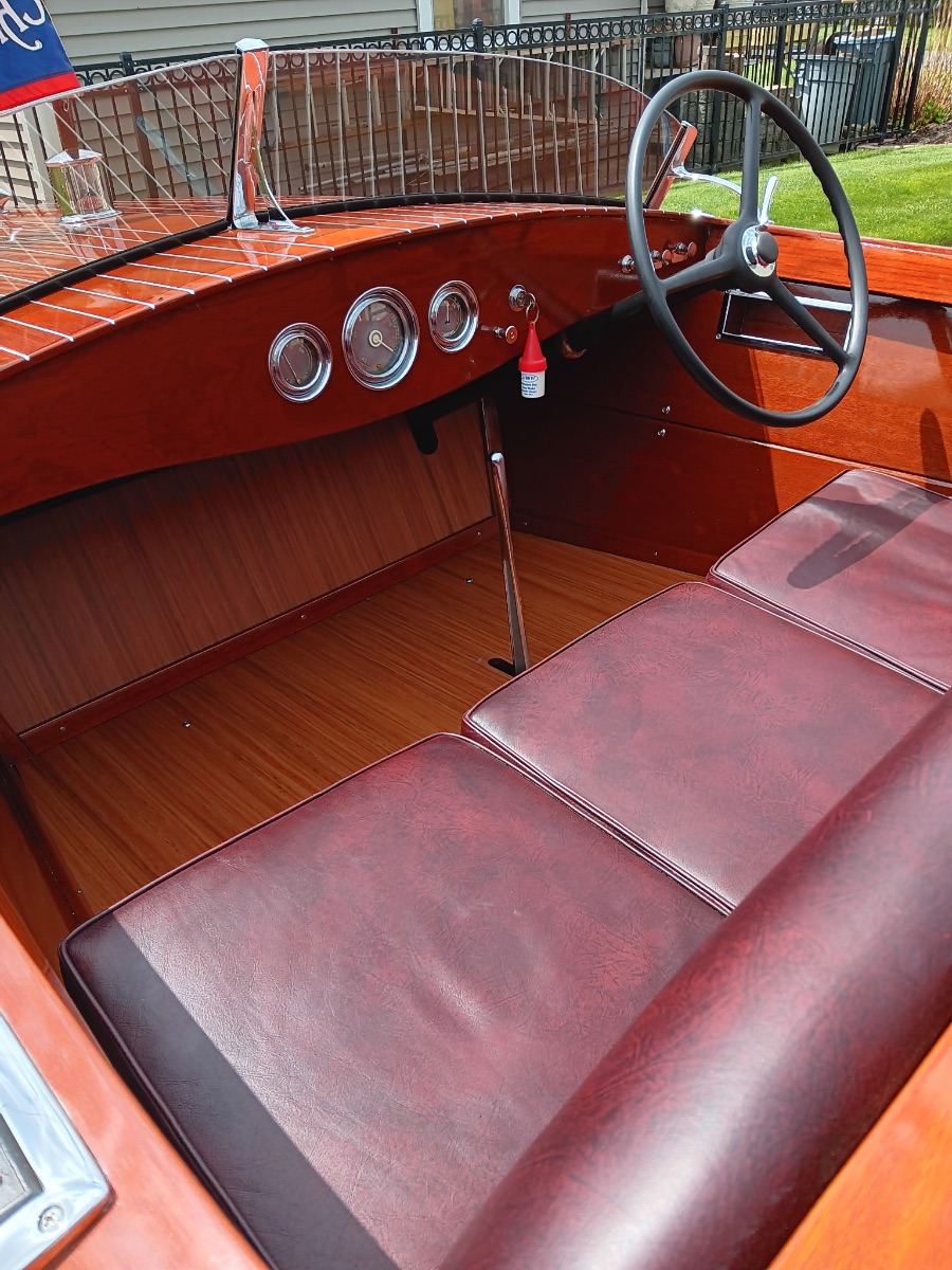 1941 Chris Craft Deluxe Utility - image 7