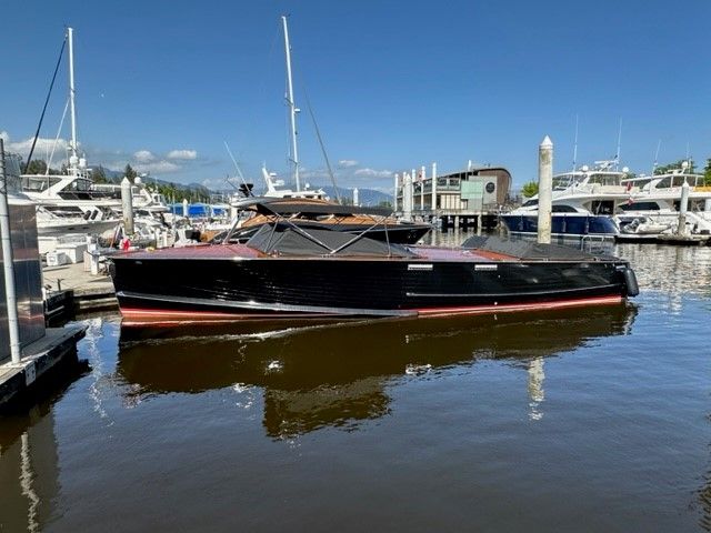 1946 Stephens Triple Cockpit Runabout - image 5