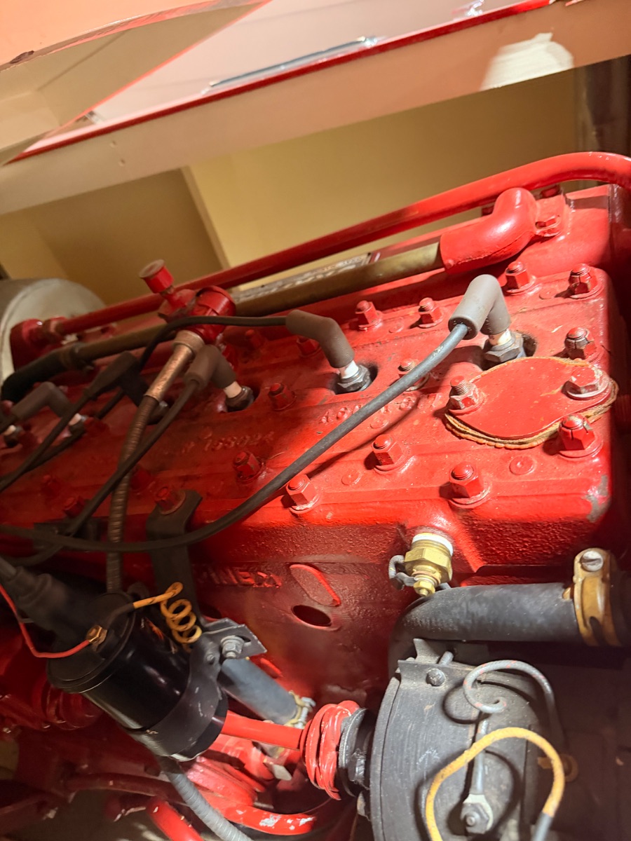 1947 Higgins Deluxe - image 9