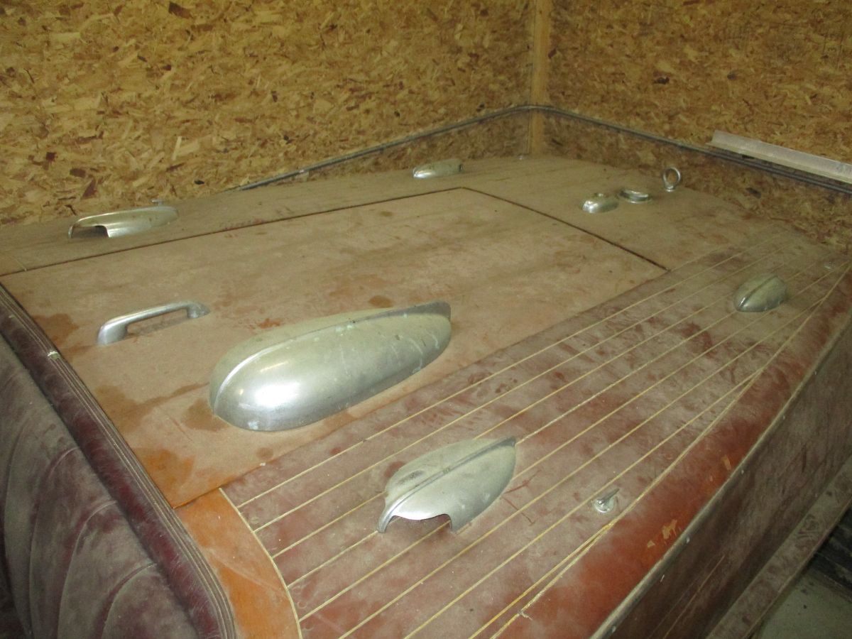 1950 Chris Craft Riviera - image 7