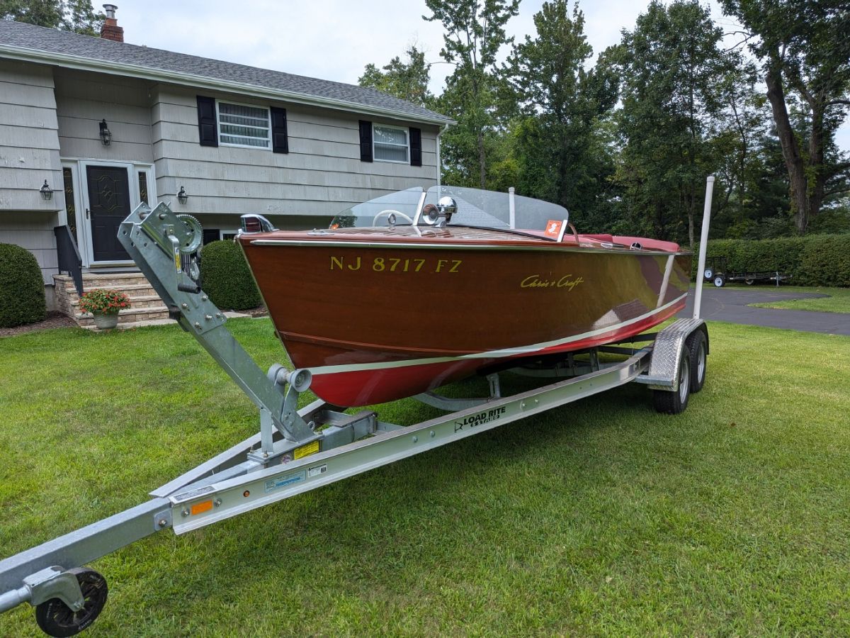 1954 Chris Craft Special Sportsman Runabouts - 20.0ft Inboard in Lake Hopatcong, NJ