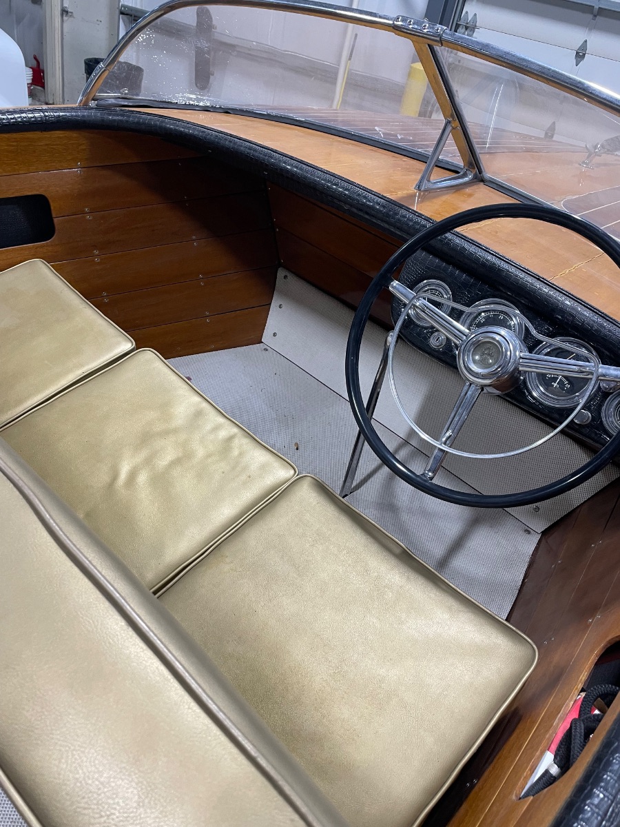 1955 Chris Craft Capri - image 8