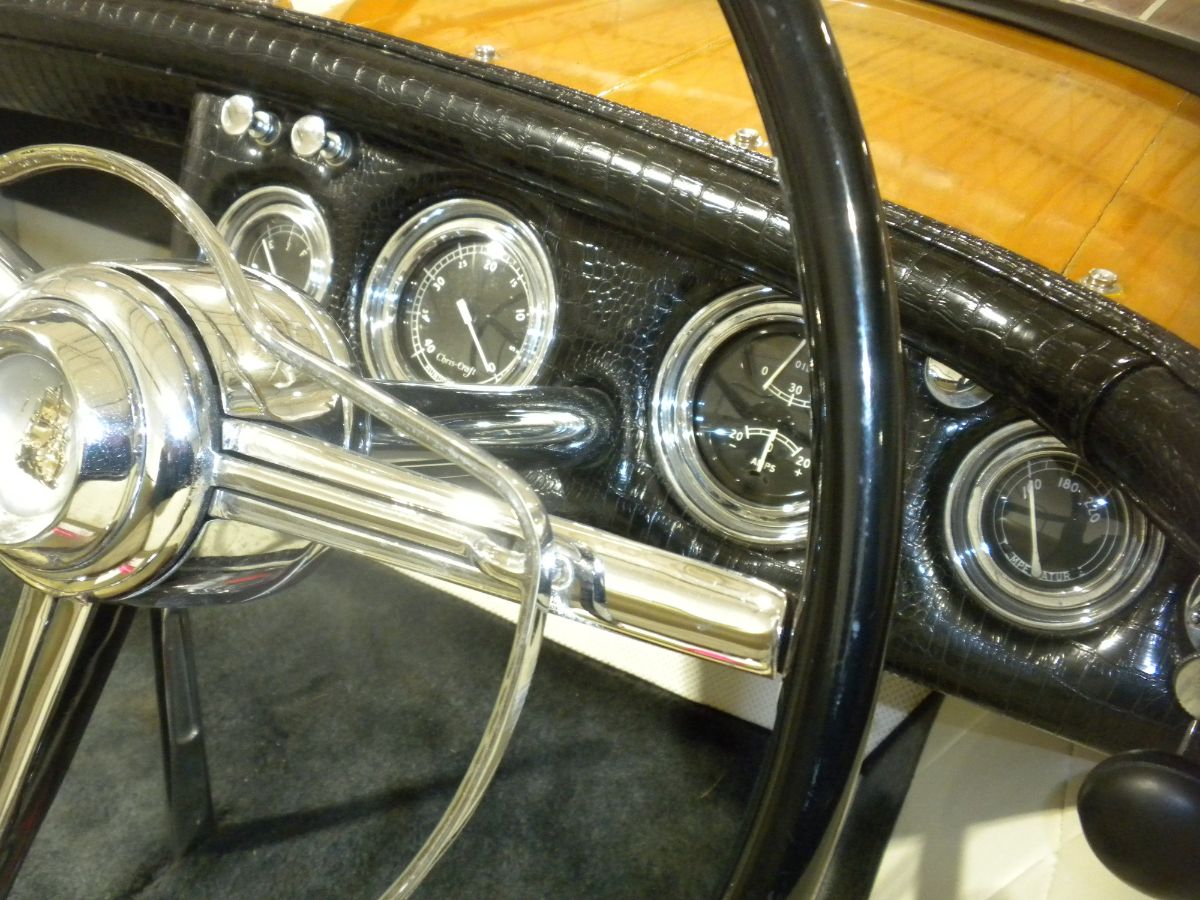 1955 Chris Craft Cobra - image 4