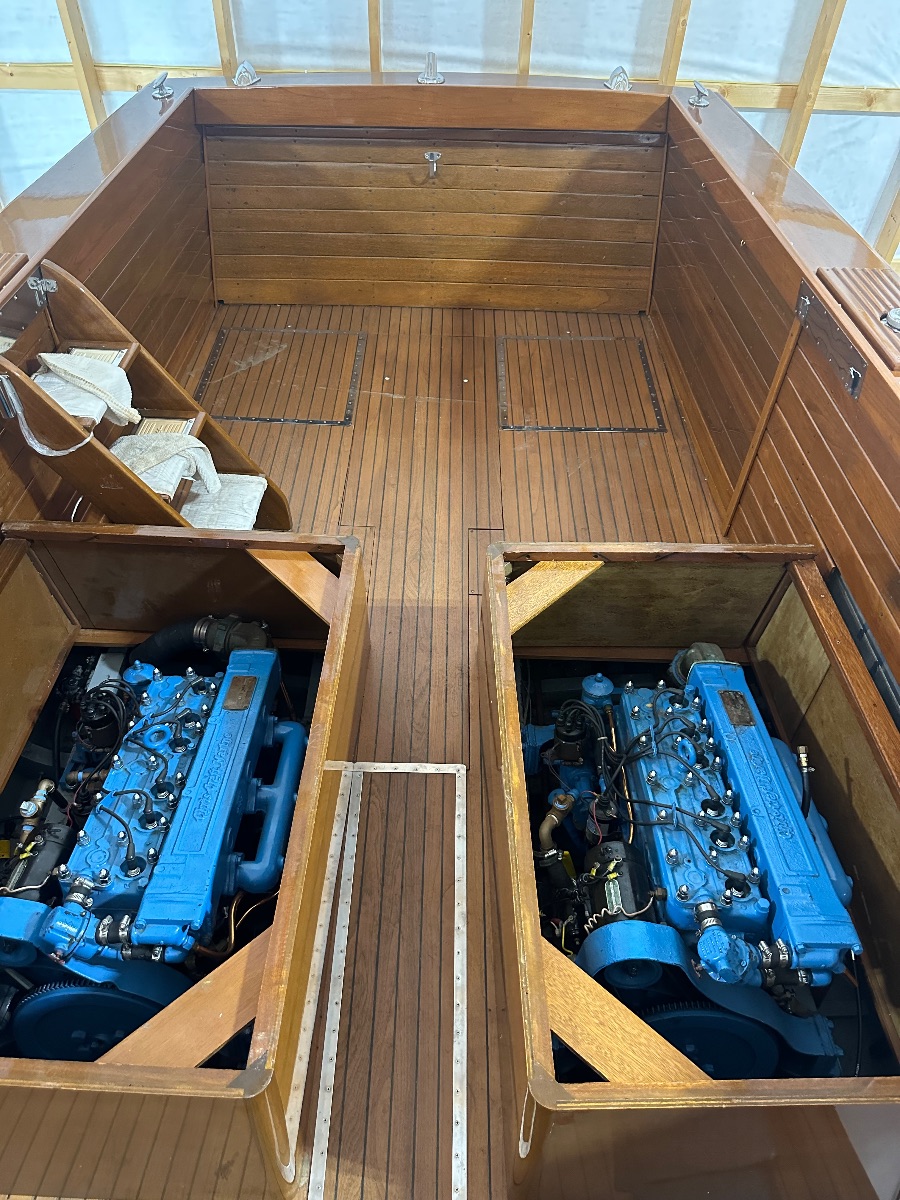 1957 Chris Craft Sports Express  - image 5