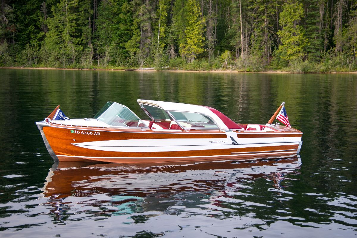 1958 Century Coronado Hardtop Utilities - 21.0ft Inboard in Sagle, ID