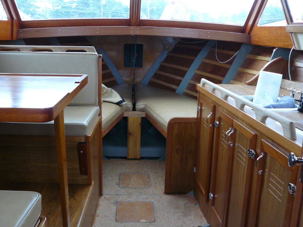 1958 Hacker Sedan - image 5