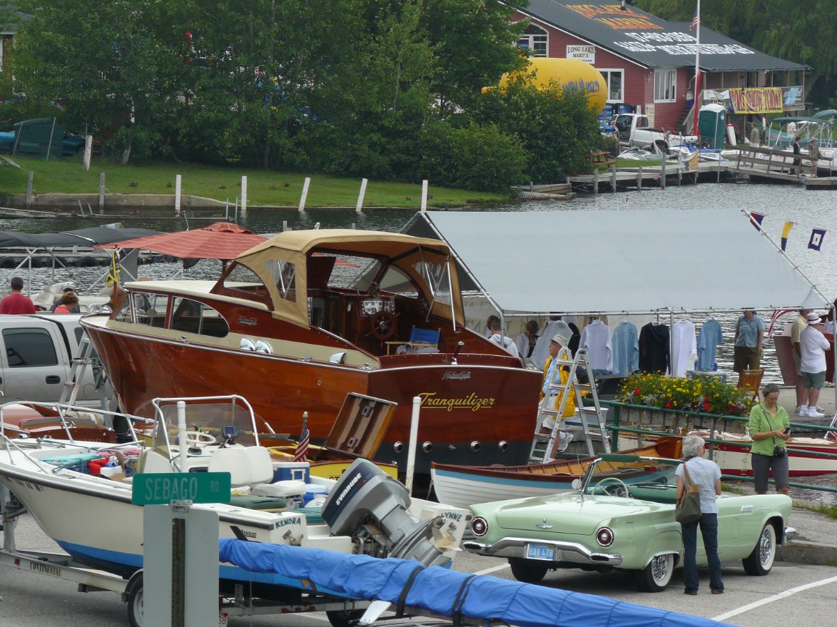 1958 Hacker Sedan - image 7