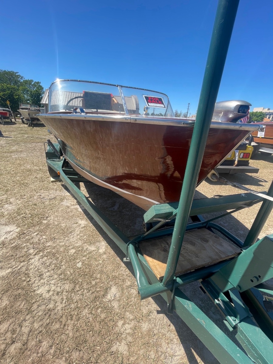 1959 Chris Craft Ski Boat - image 6