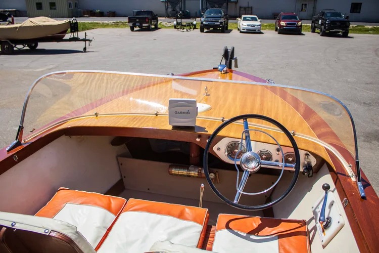 1960 Chris Craft Cavalier Custom Utility - image 8