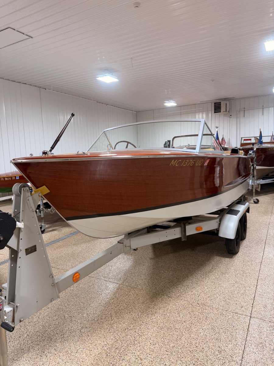 1968 Chris Craft Grand Prix Runabouts - 20.0ft Inboard  in Leesburg, IN