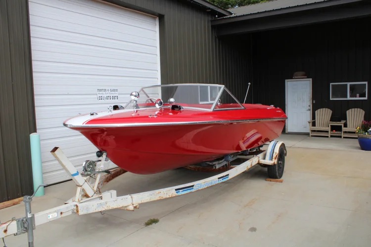 1970 Chris Craft Corsair - image 3