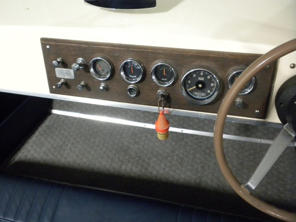 1971 Century Resorter  - image 5