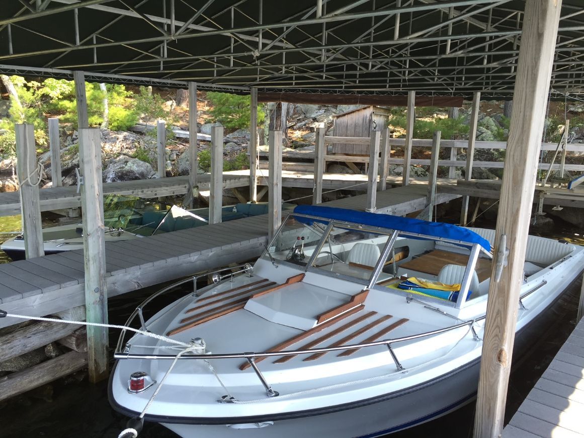 1975 Century 220 - image 6