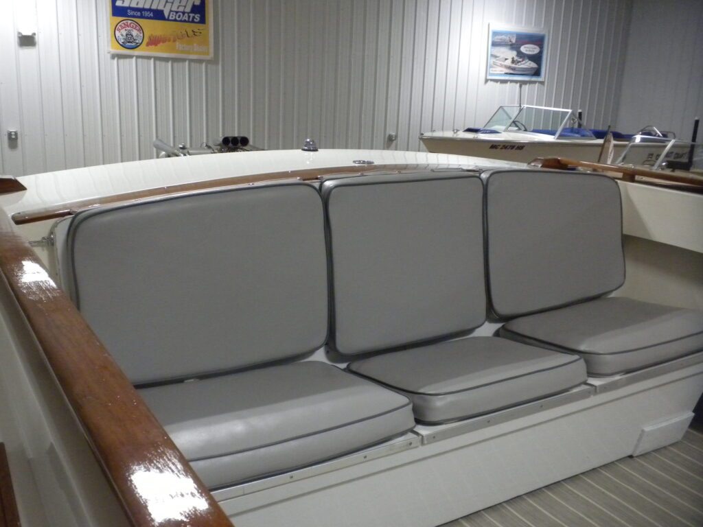 1979 Lyman Hardtop - image 5