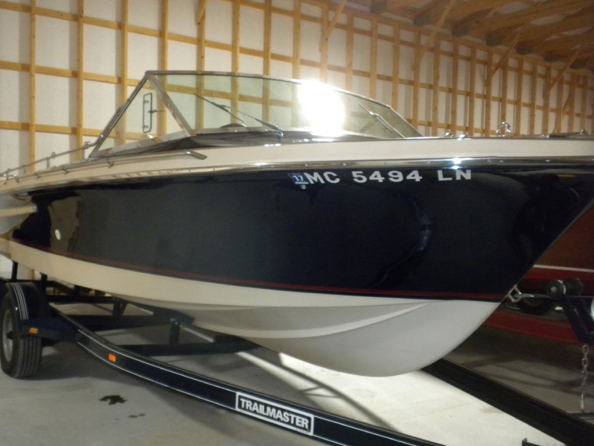 1983 Century Cardel - image 3