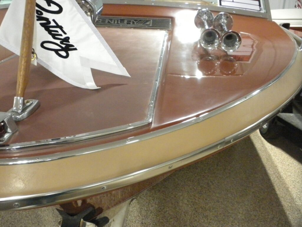 1983 Century Coronado - image 3