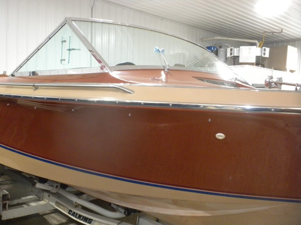 1983 Century Coronado - image 4