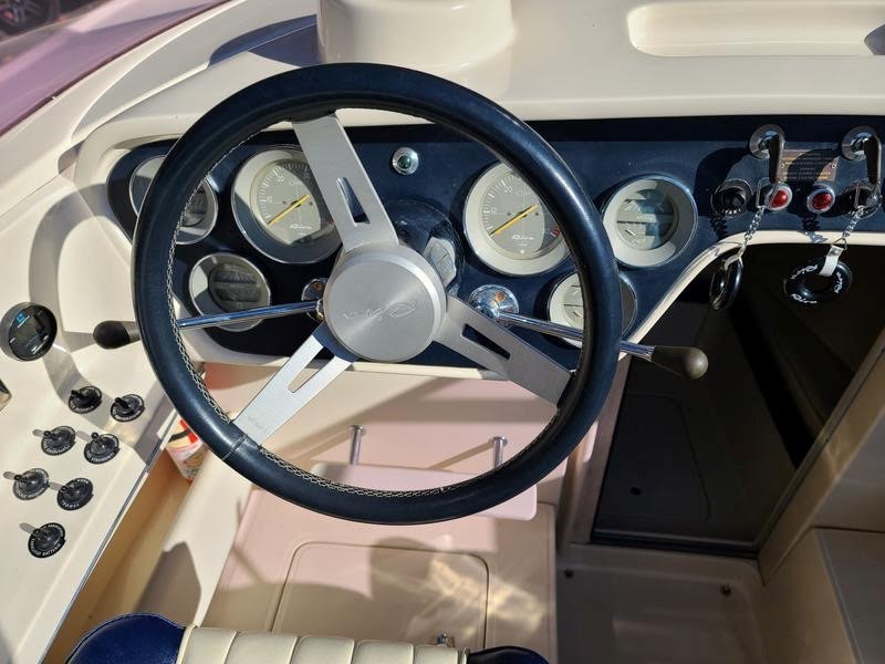 1986 Riva St Tropez - image 3