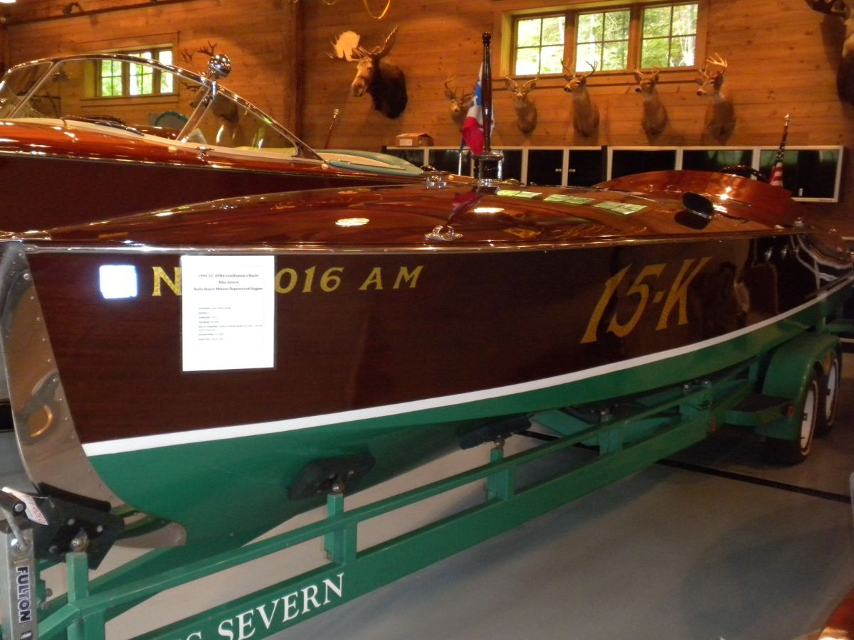 1994 Hacker APBA Gentleman's Racer w/Rolls Meteor engine.