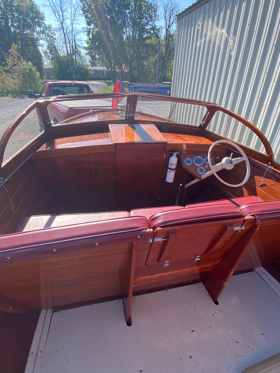 1957 Chris Craft Sea Skiff Cruisers - 22.0ft Inboard  in Clayton , NY